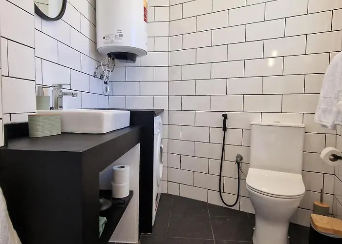 Yana's Nest * Funchal (Madeira)